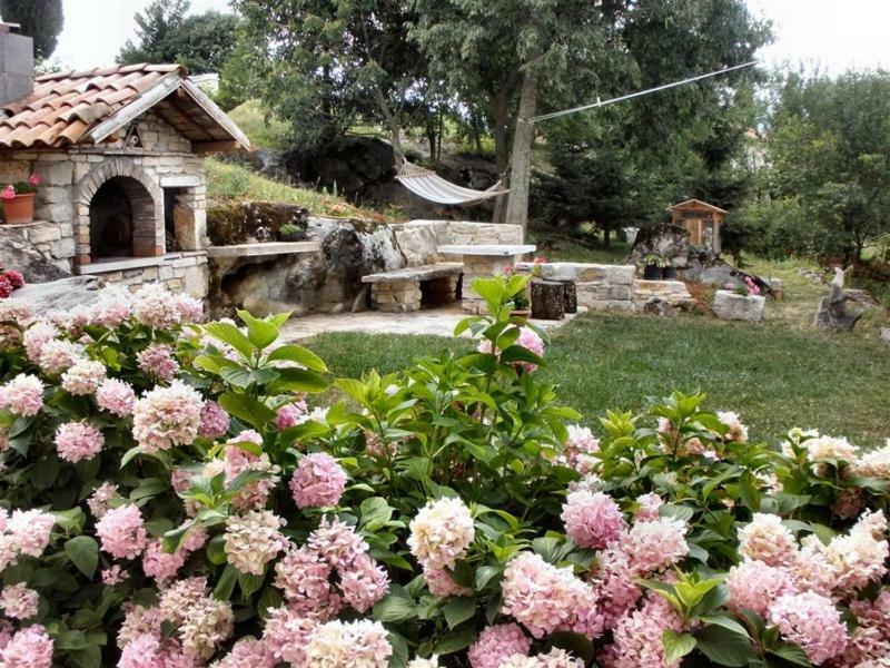Apartman Vojskovic Gracisce ภายนอก รูปภาพ